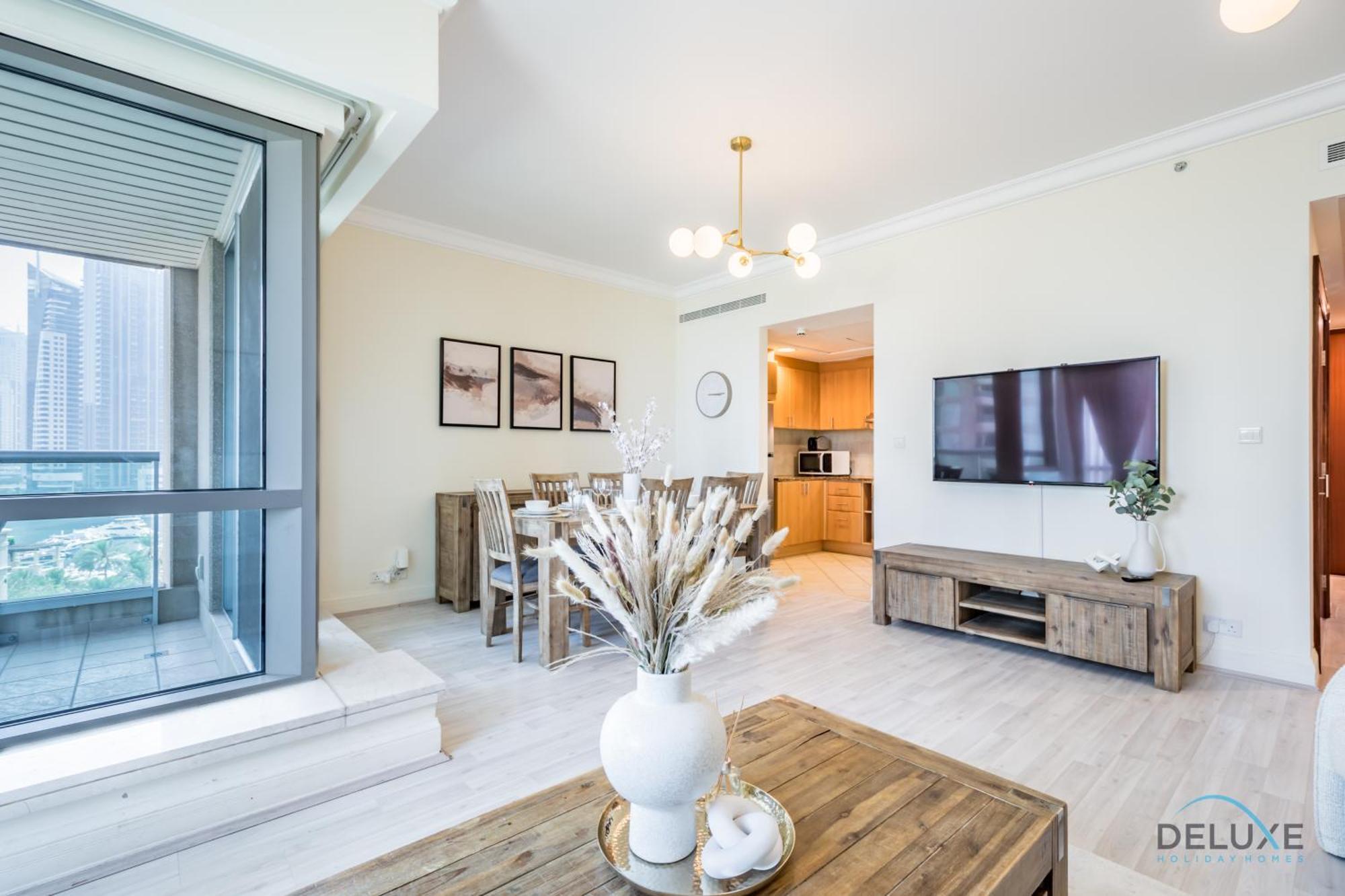 Апартаменты Spacious 2br At Murjan Emaar Six Towers Marina By Deluxe Homes